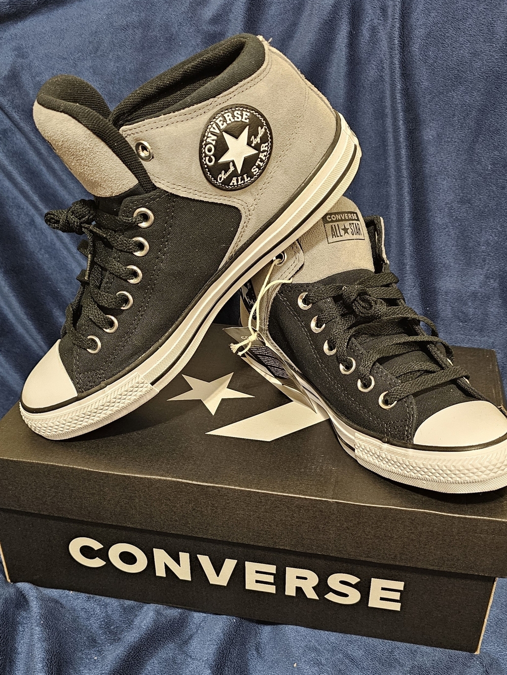Converse Men's High Top Sneakers in Black and Gray